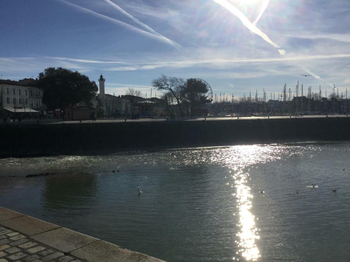 Appartement Centre Ville Pres Du Port Avec Parking Et Wifi La Rochelle  Dış mekan fotoğraf