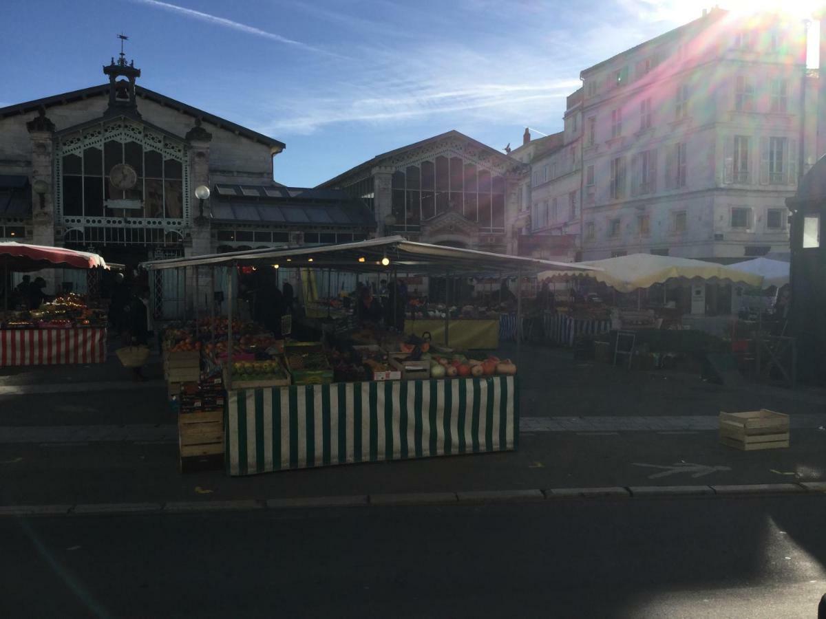 Appartement Centre Ville Pres Du Port Avec Parking Et Wifi La Rochelle  Dış mekan fotoğraf